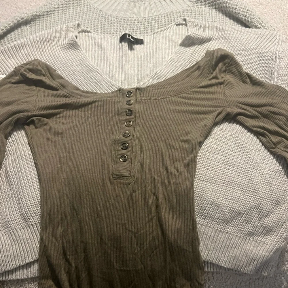 Lulus bundle size S. - Picture 1 of 7
